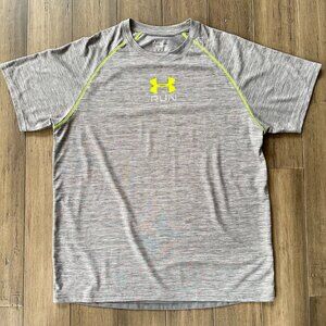 Under Armour Run Fitted Heat Gear Athletic T-Shirt Size 2XL Gray Heather